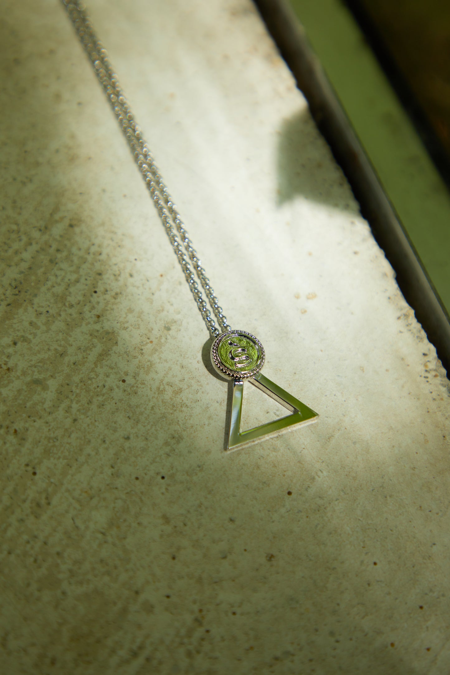 sankaku_necklace