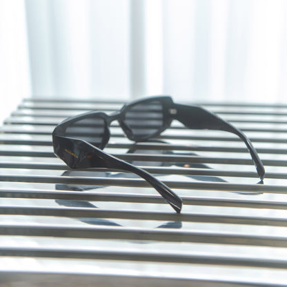 【10.30】square_black