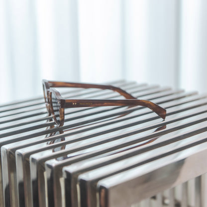 【11.02】brownpant_gray